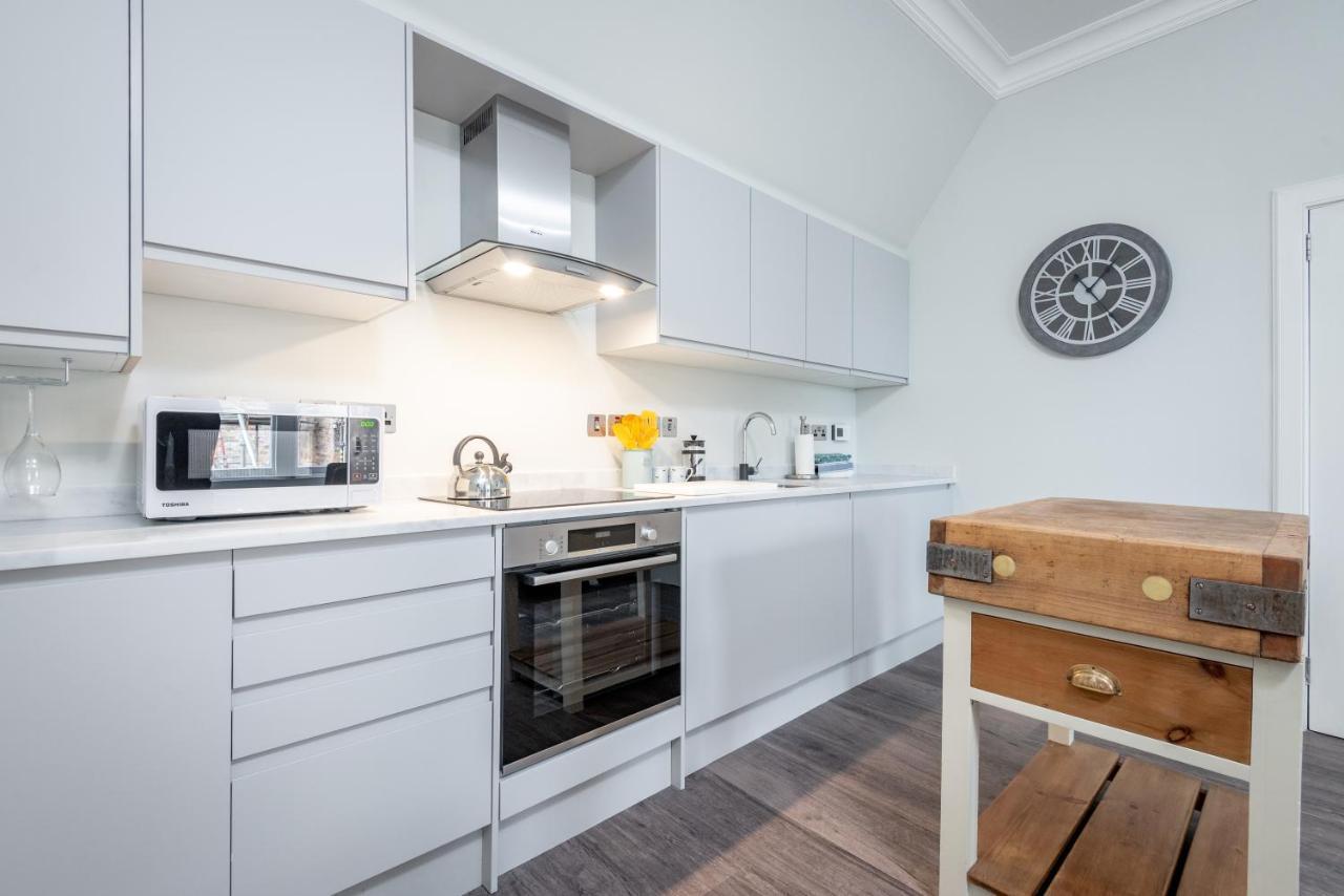 South Street Luxury Apartment * Central * Sleeps 4 세인트앤드루스 외부 사진